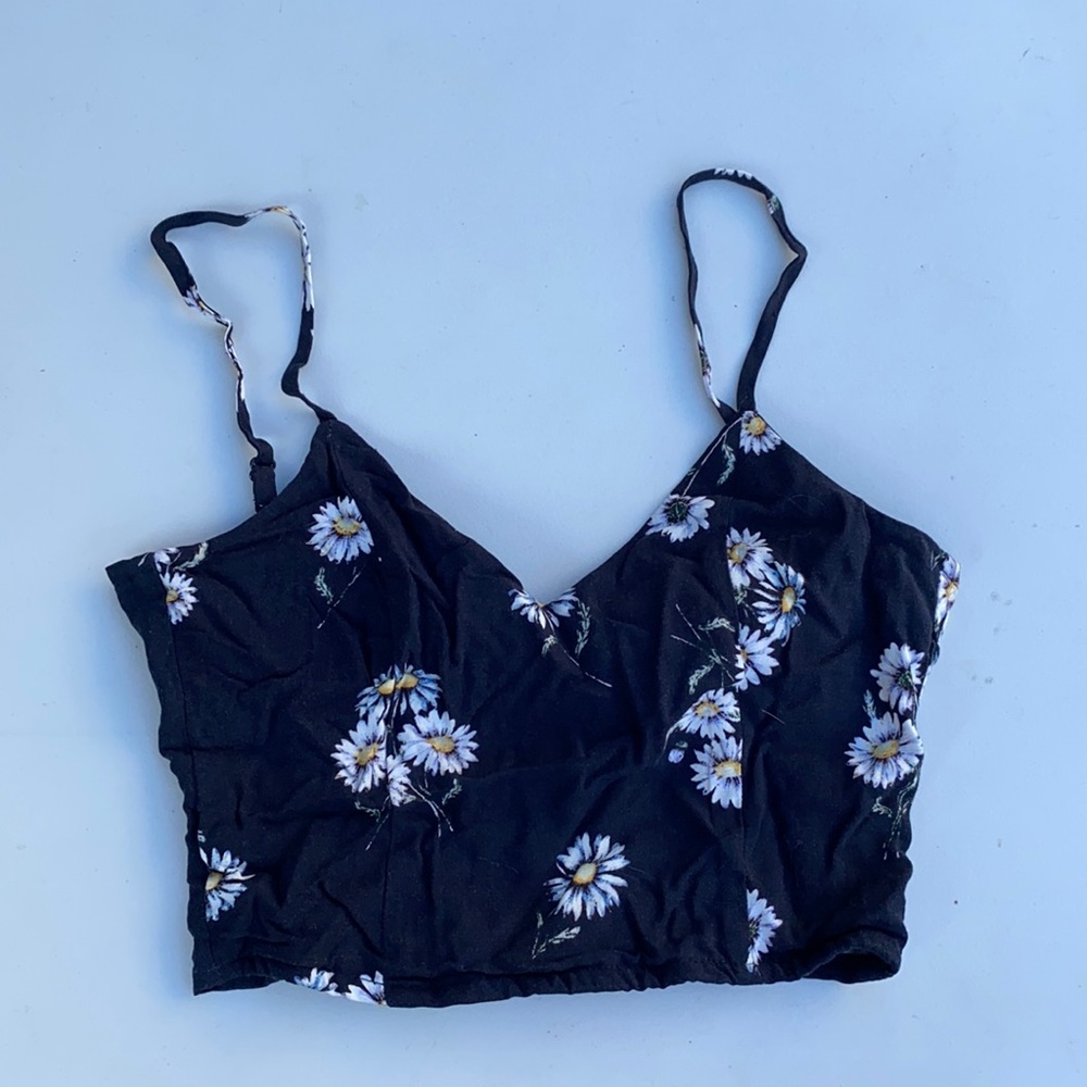 Daisy cropped tank